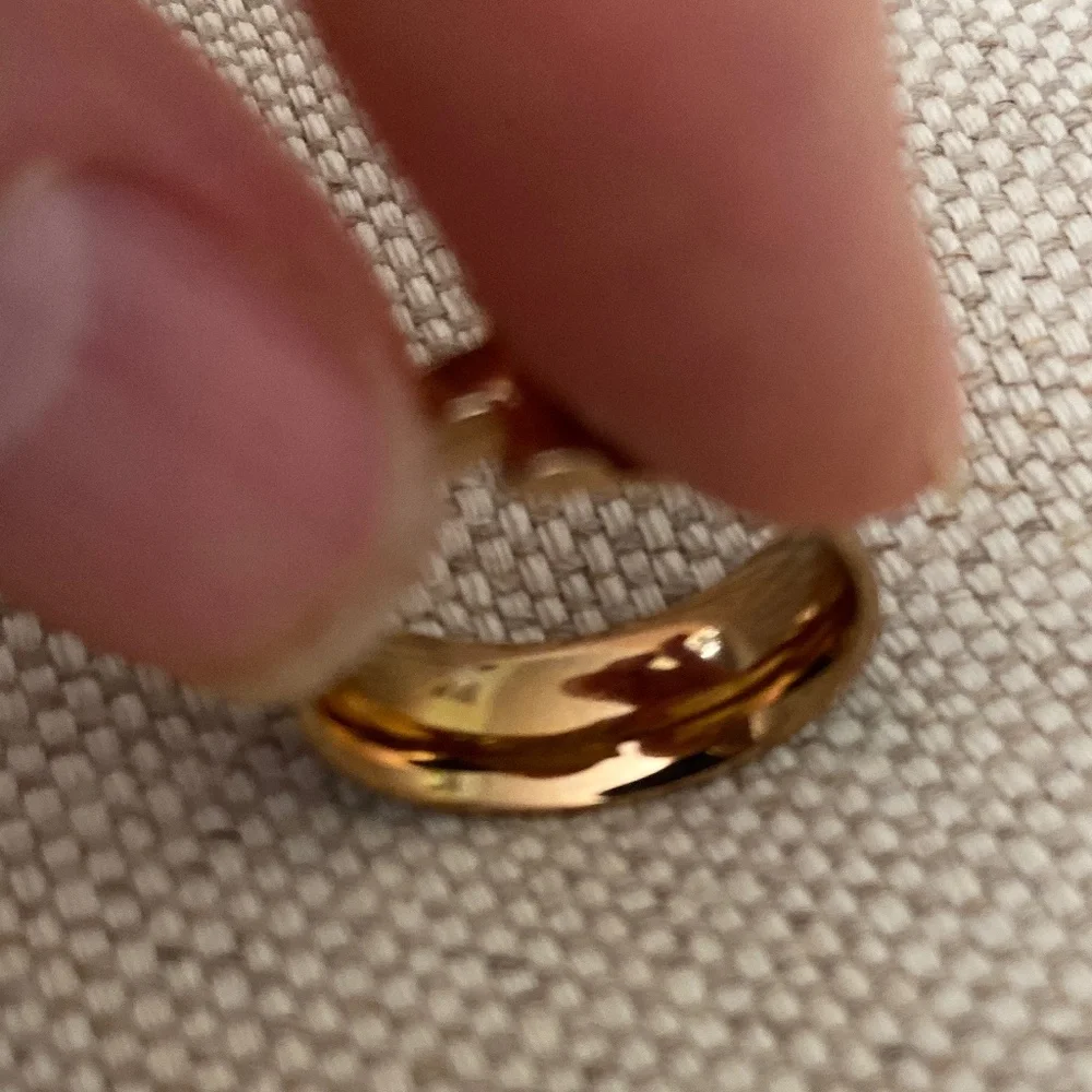 Ring - Picture 4 of 4